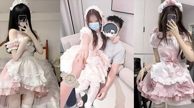 广西绿帽00后奶茶情侣原创 白丝洛丽塔小女友 被陌生单男猛操呻吟不断 无能男友只能眼睁睁看着！